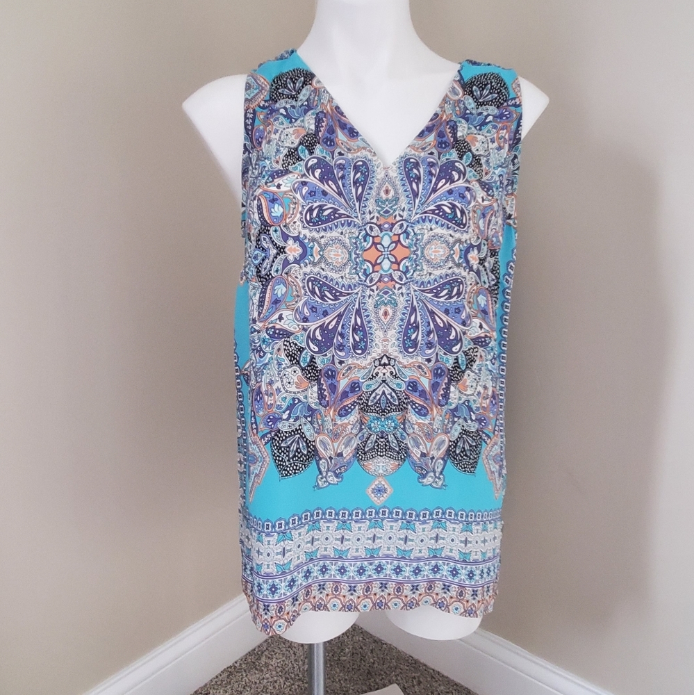 Women's sleeveless top NWT
